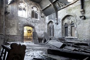 Bowling Cemetery Chapel december 24 2010 image 5.jpg